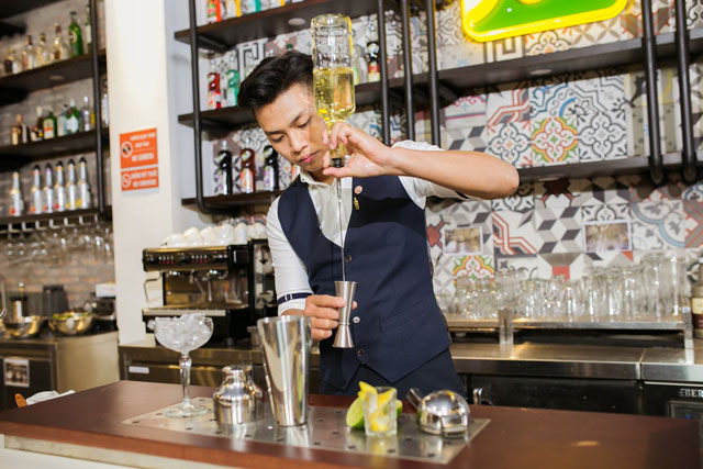 bartender chuong jigger