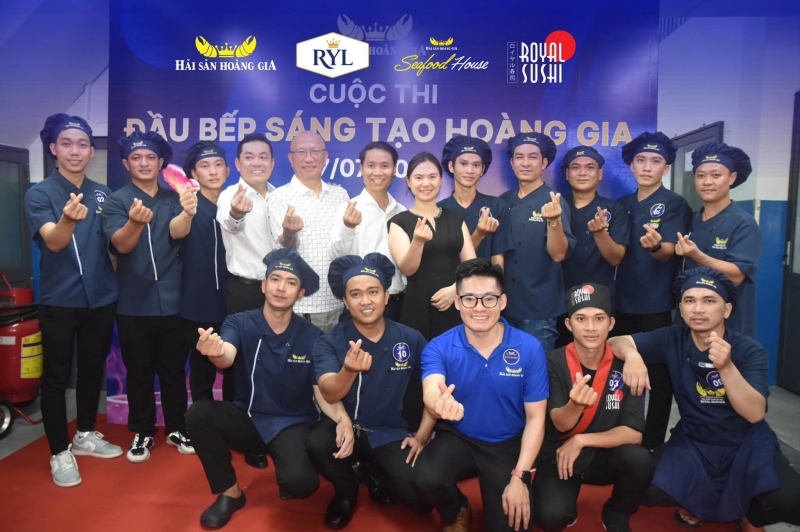 HẢI SẢN HOÀNG GIA