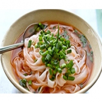 Phụ bếp nhà hàng Á