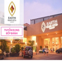 Nhân Viên Hành Lý Eastin Grand